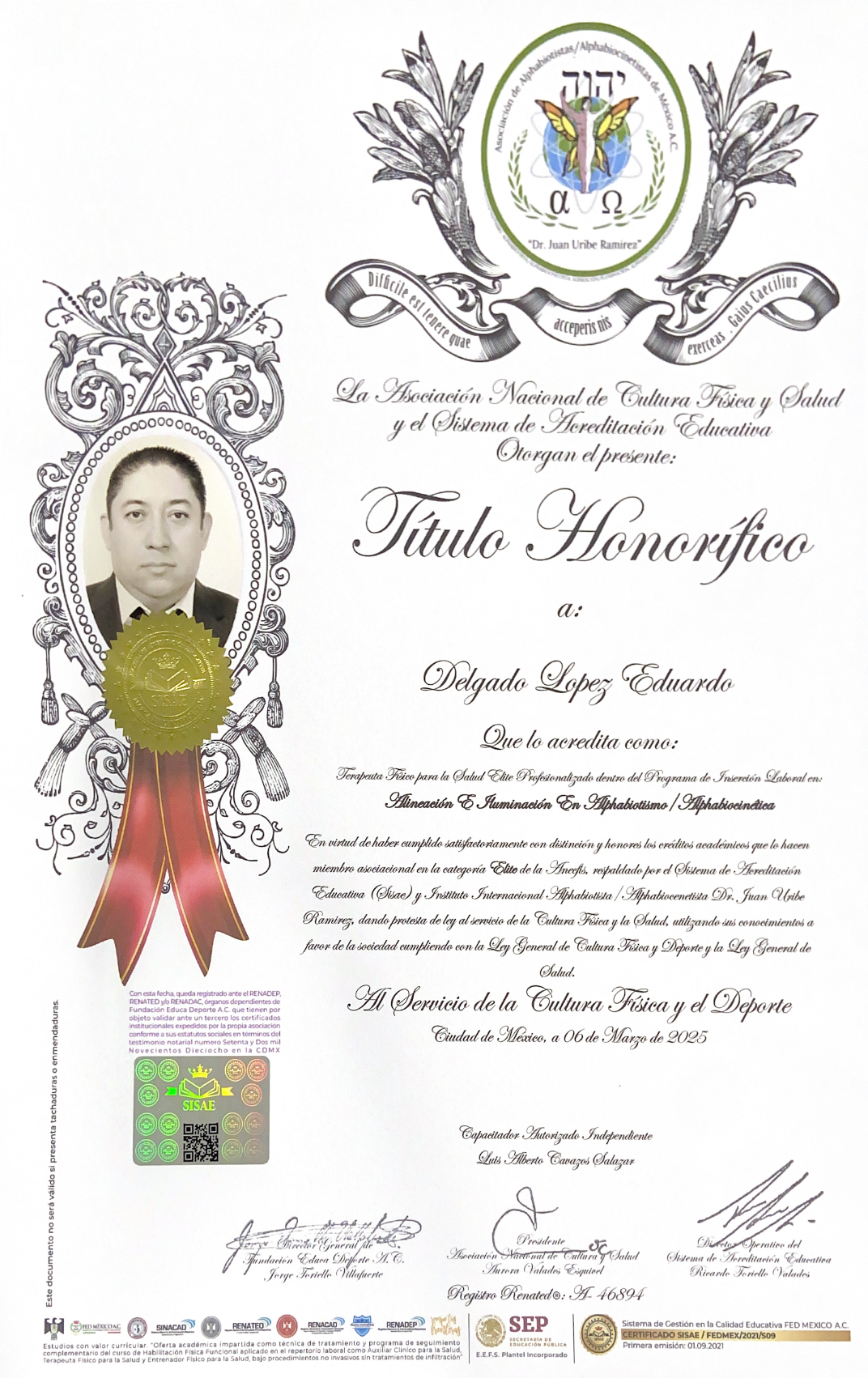 Título honorífico de Eduardo Delgado López